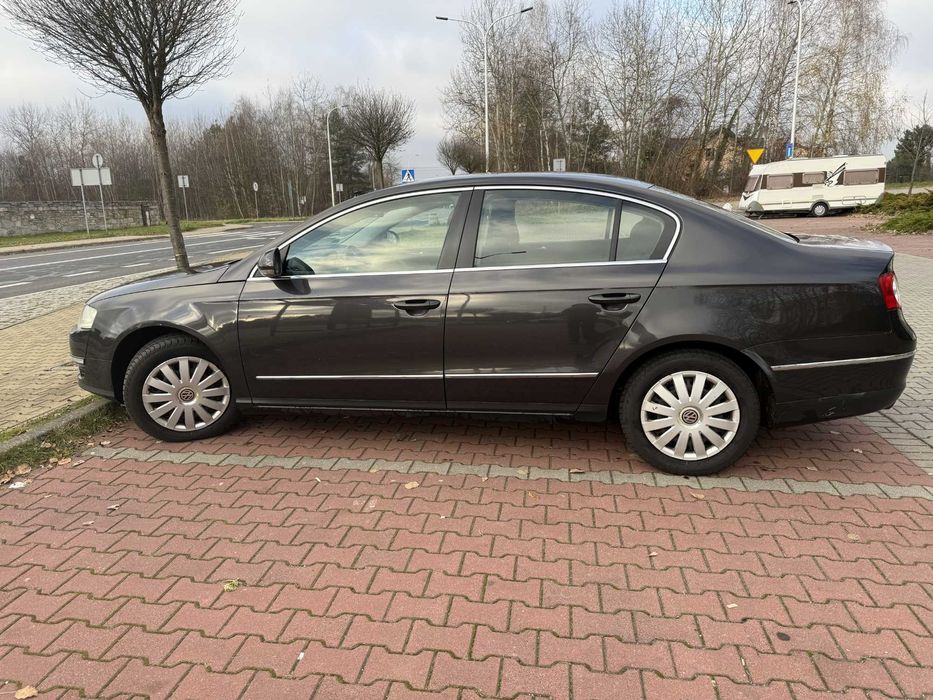 Volkswagen Passat B6 z 2009 roku Comfortline, 1,8 TSI w wersji sedan.