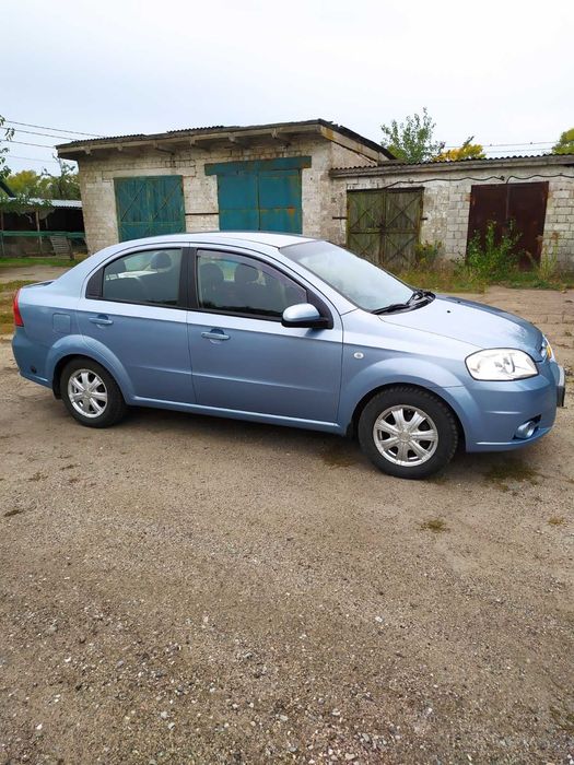 Продам автомобіль CHEVROLET AVEO,