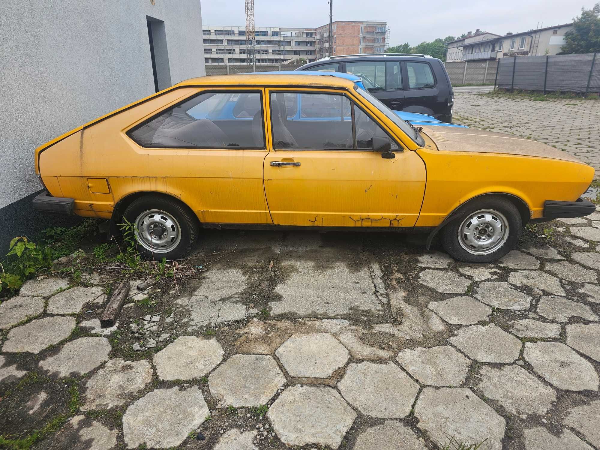 VW Passat Coupe do remontu