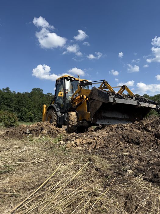 Оренда/послуги екскватора-наватажувача JCB 3cx