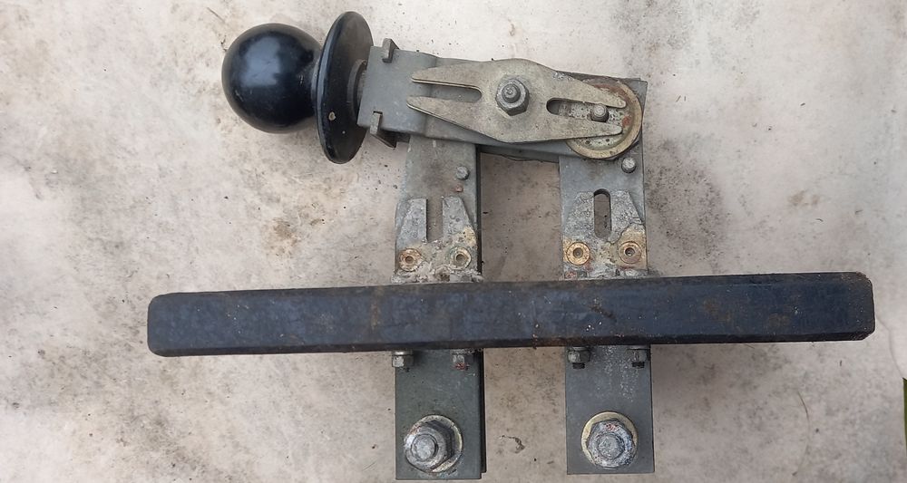 Высокотоковый однополюсный рубильник.