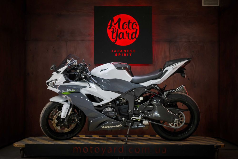 Kawasaki ZX6-R 636 ABS із Японії