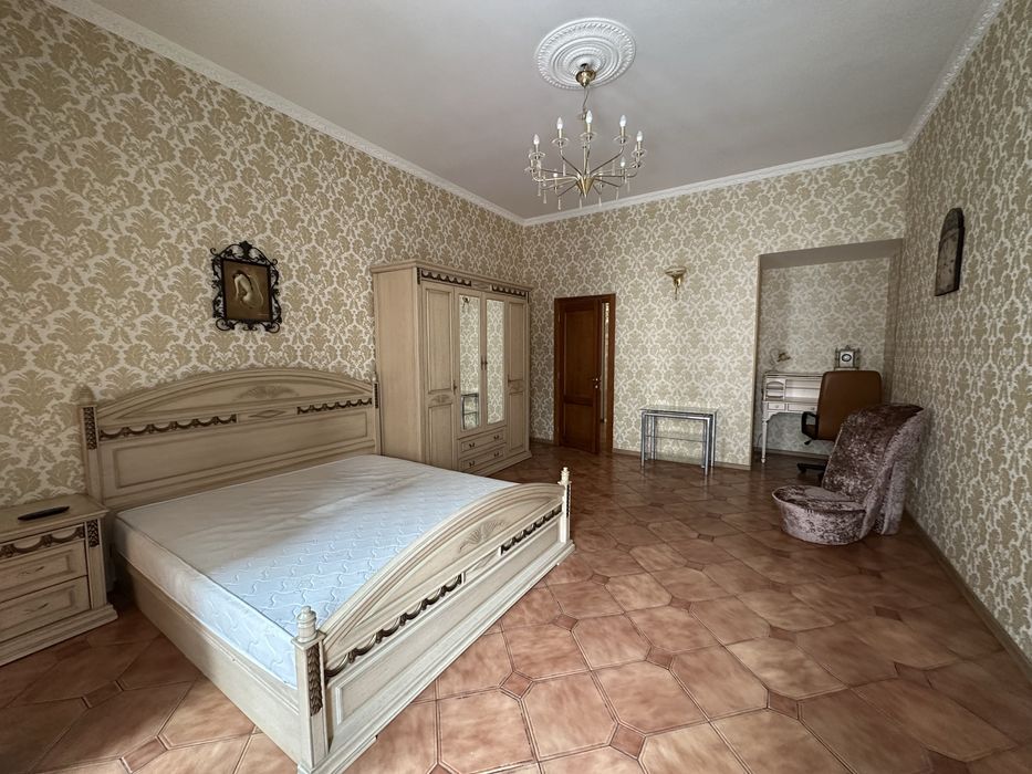 Центр Екатерининская  Воронцовский пер 3 ком АГВ