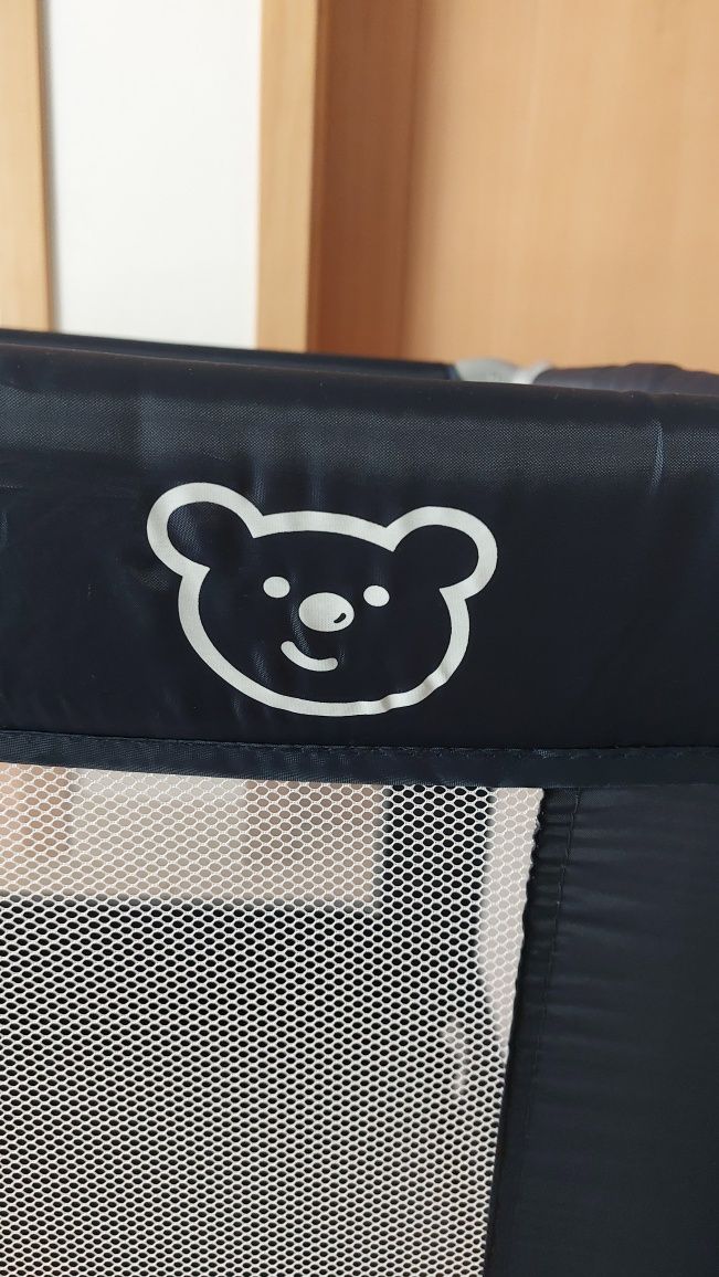 Cama de viagem nova