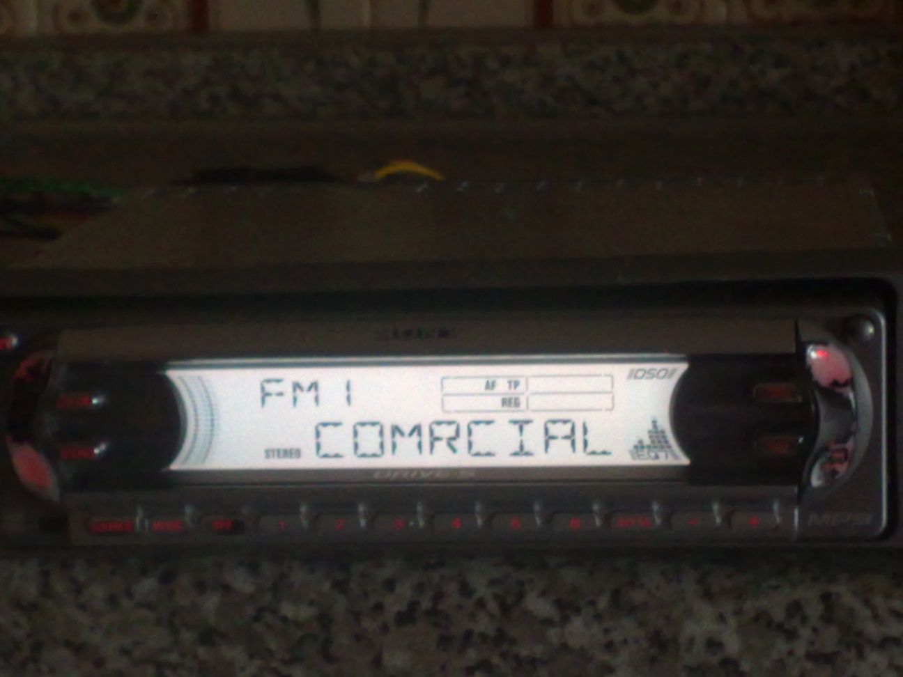 Auto radio Sony CD - 6 cores