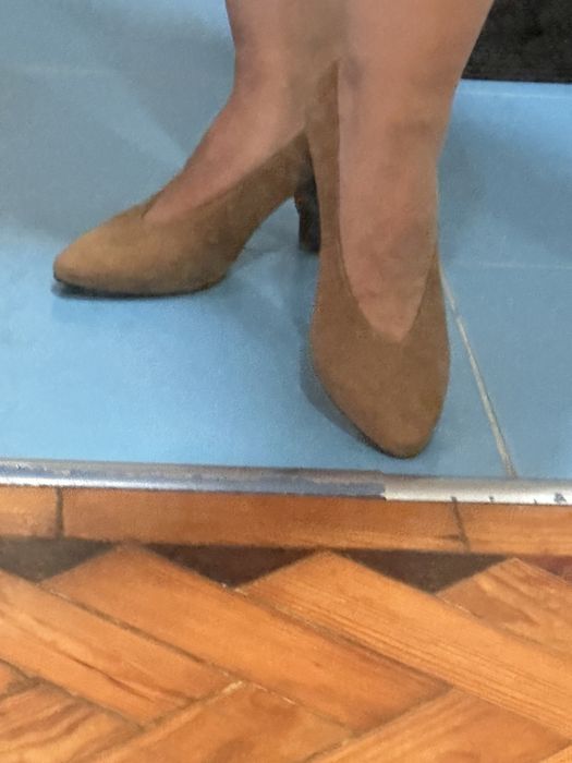 Sapatos novos unisa nunca usados na rua