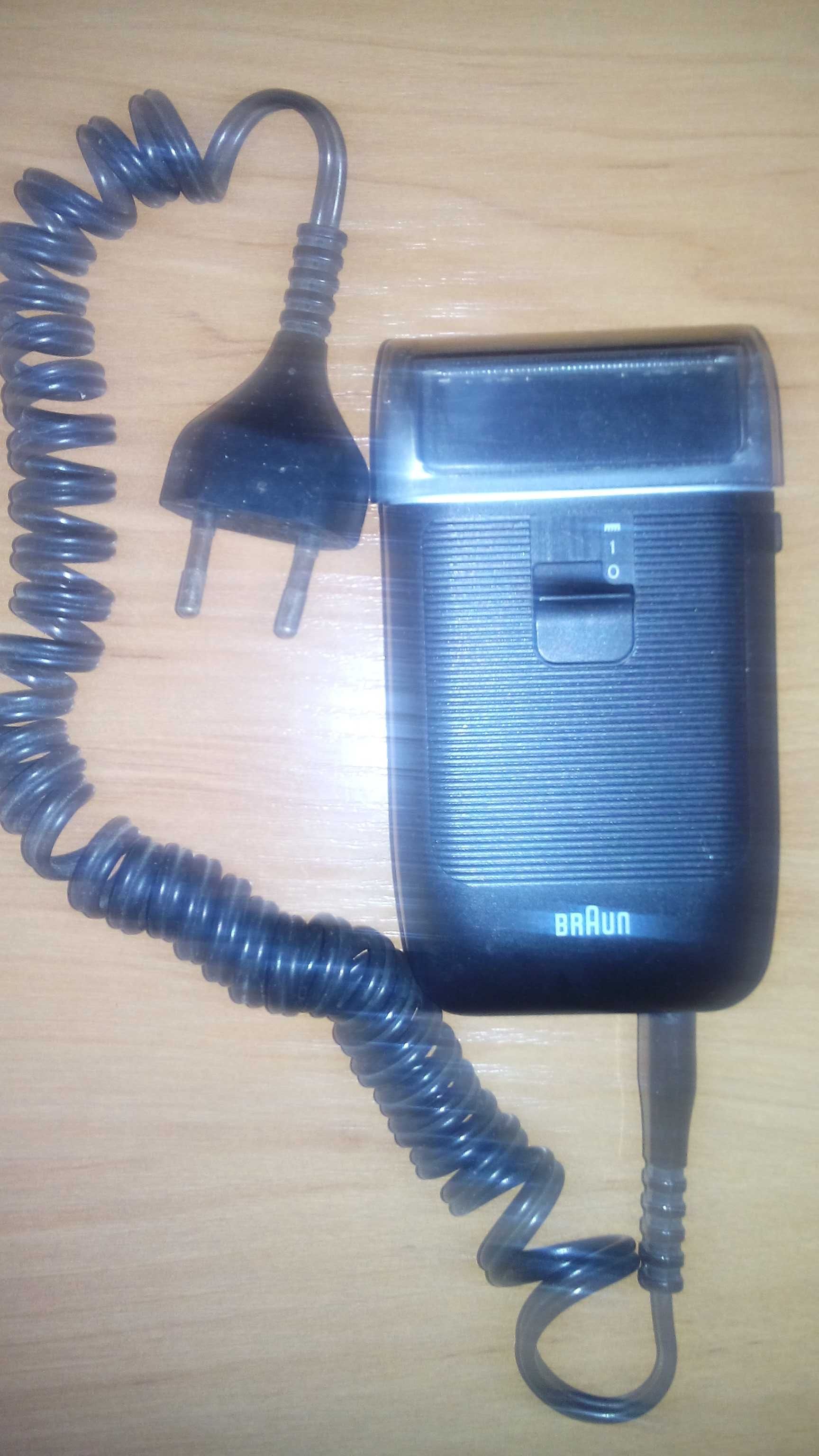 Бритва электрическая BRAUN 5381 made in w.Germany 110/220V 50Hz/10W