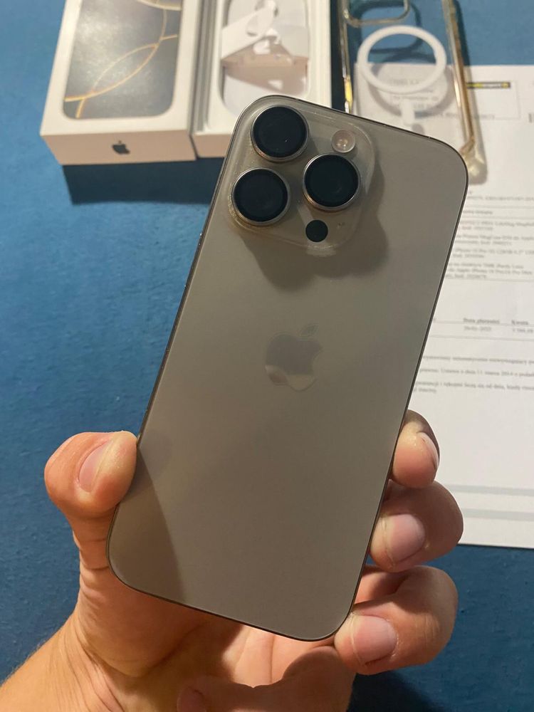 Iphon 16pro jak nowy