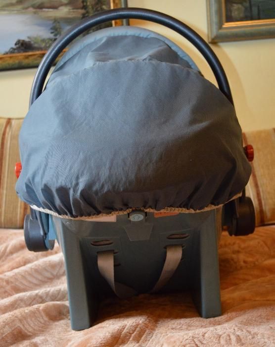 fotelik samochodowy Chicco Synthesis 0-13 kg z wkładką dla niemowlaka