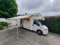 Autocaravana em óptimo estado, pronta a viajar.