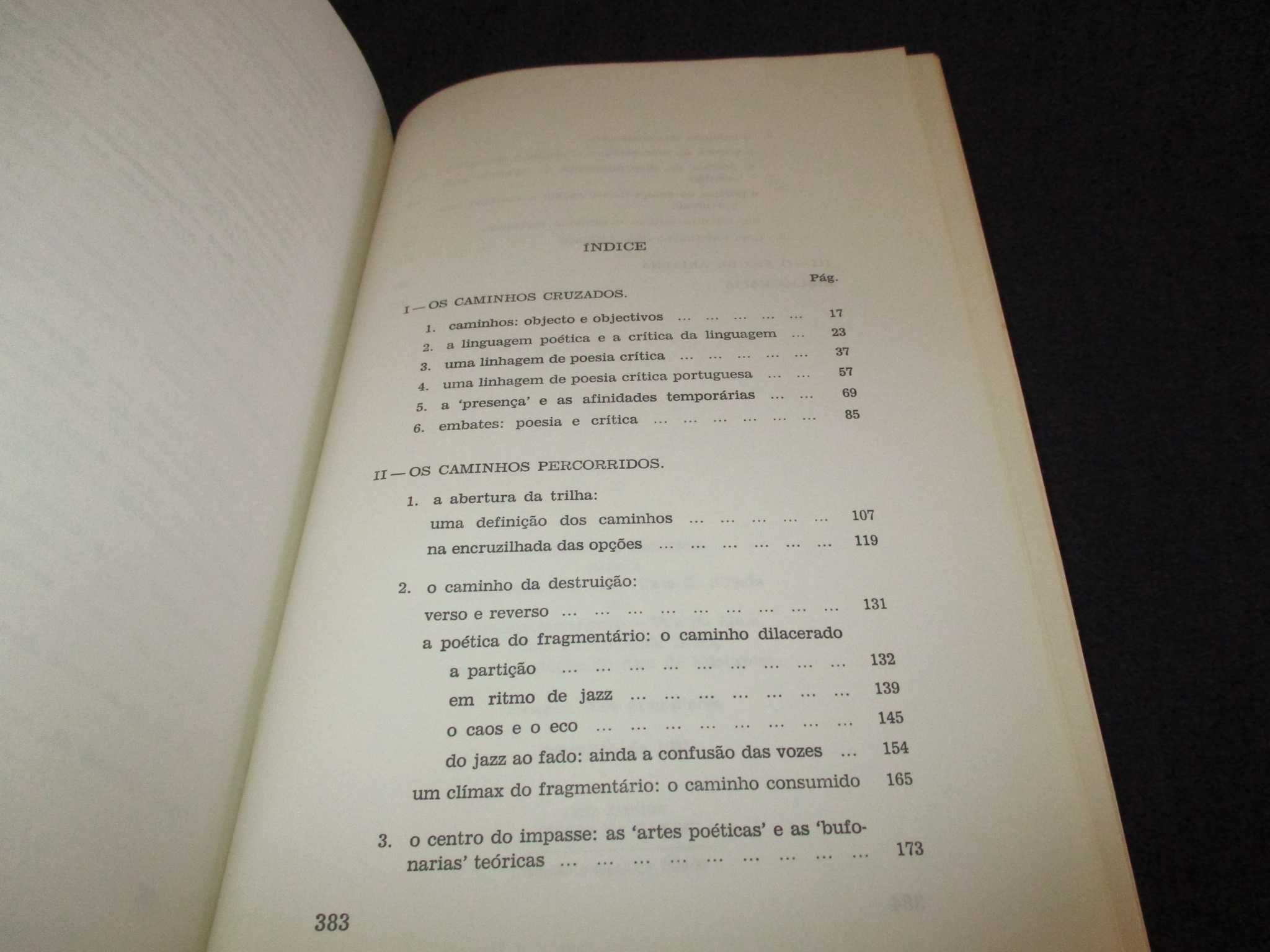 Livro O estrangeiro definitivo Poesia e Crítica