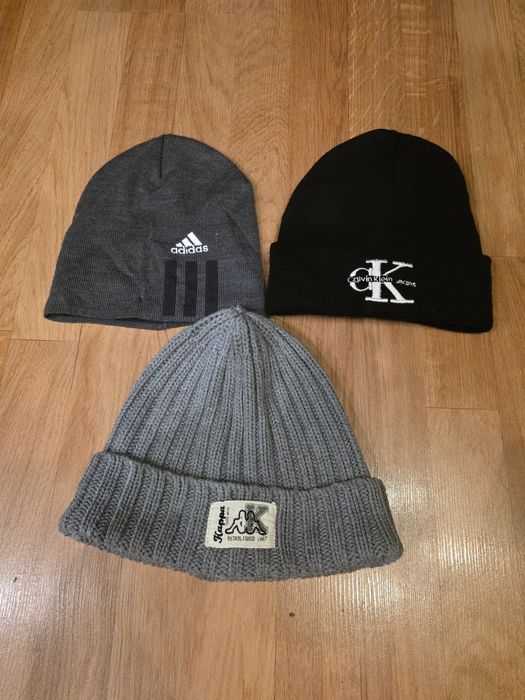 Zestaw trzech czapek zimowych