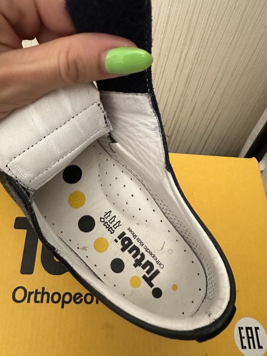 Фірмові шкіряні кросівки/туфлі 32 р