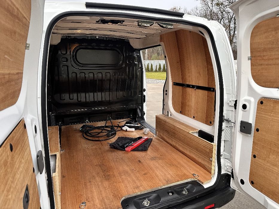 Nissan E-NV200 2020 SOH 97% пробіг всього 5 тис. км.