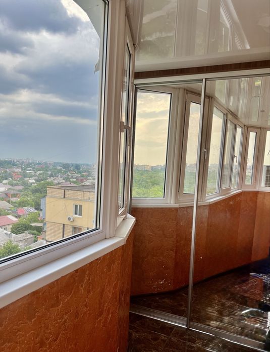 Продам 3к вул. Калинова 116 з меблями та технікою
