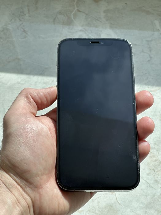 Iphone 12 pro 256 gb в отличном состоянии
