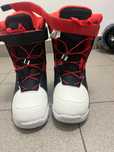 Buty snowboardowe marki decathlon dziecięce
