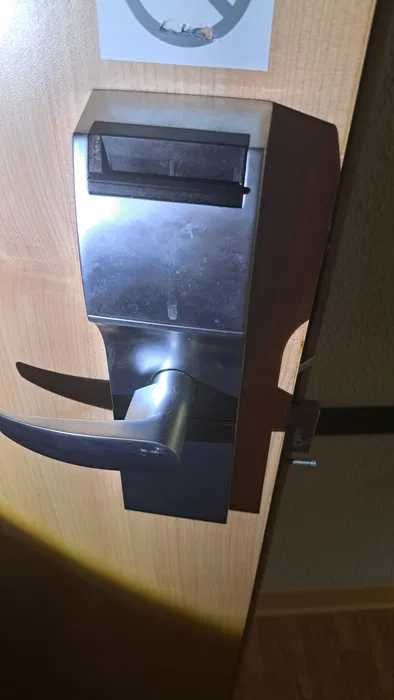 Drzwi hotelowe z futryna dzwiekoszczelne ocieplane na karte 15szt