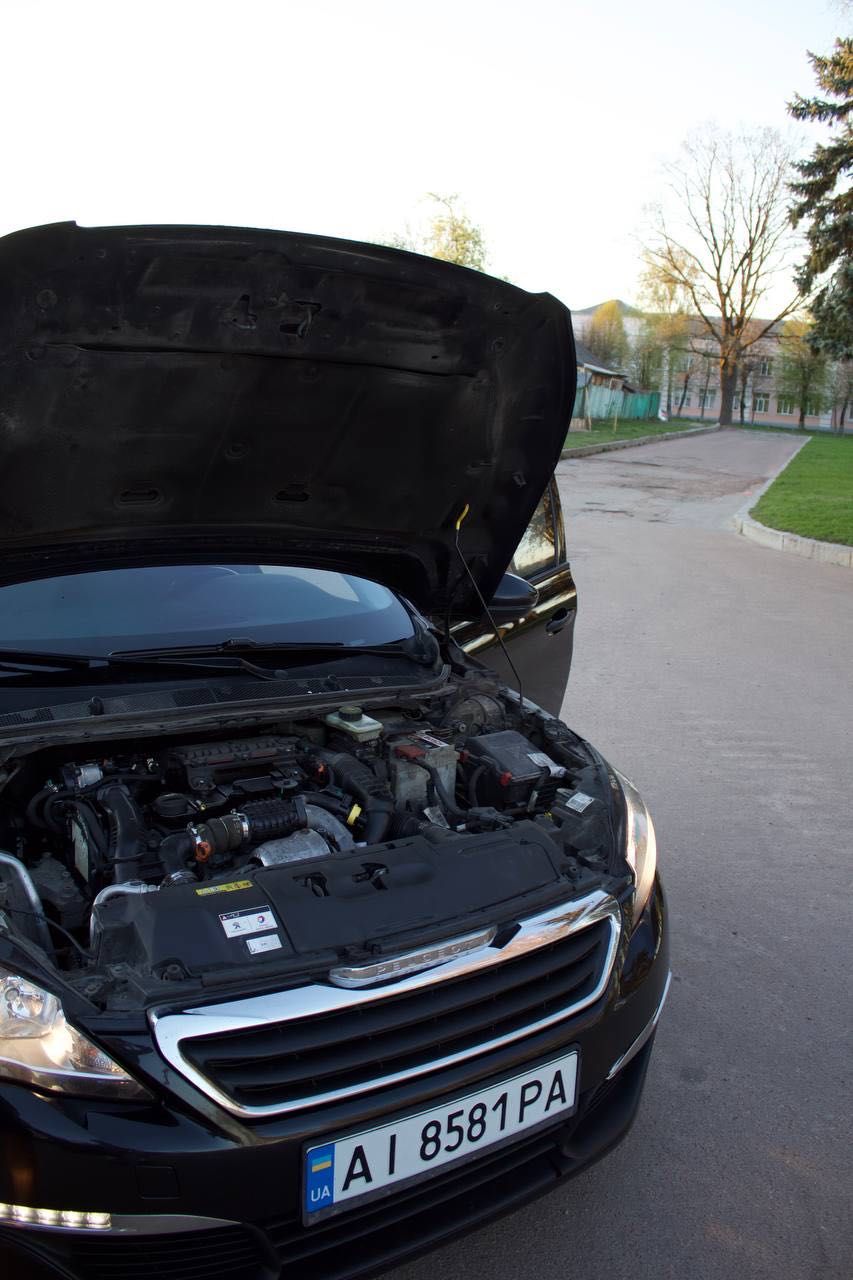 Peugeot 308 2016 1,6 дизель