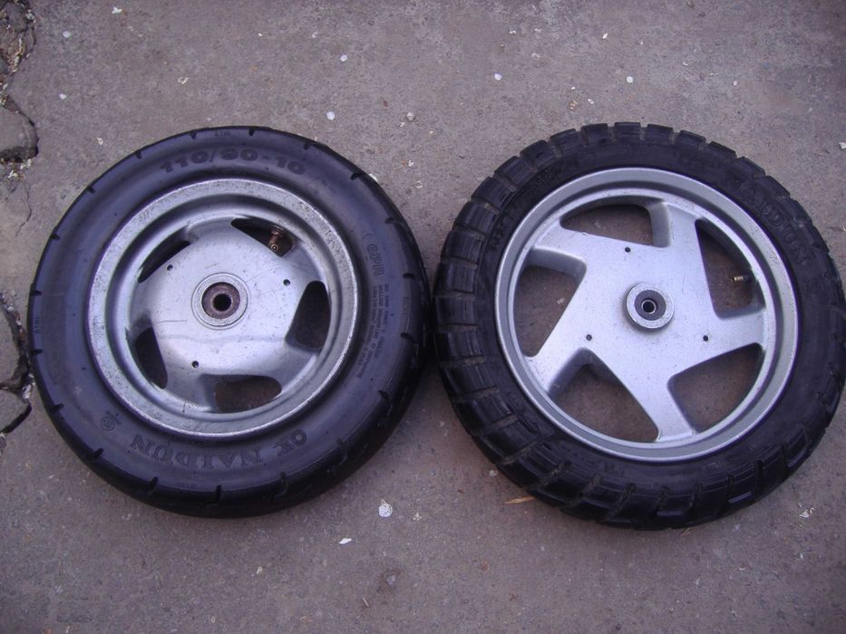 Колесо переднее/заднее 10"-12" на скутер мопед Yamaha Gear Япония