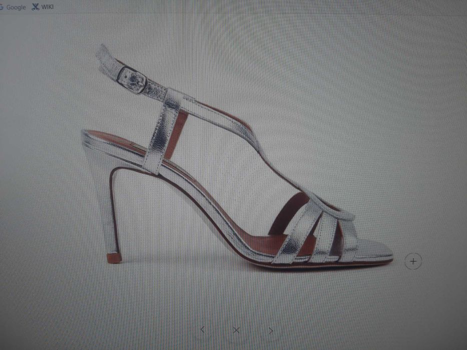 Vendo sandálias prateadas Zilian