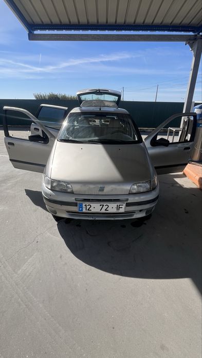 Fiat Punto 75 1.2 - Só hoje 850€
