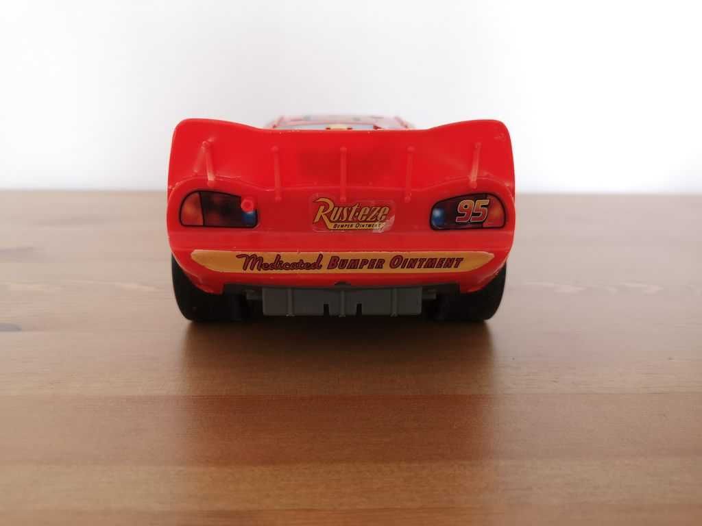Auta Zygzak Lightning McQueen programowalny mówiący Mattel H6449