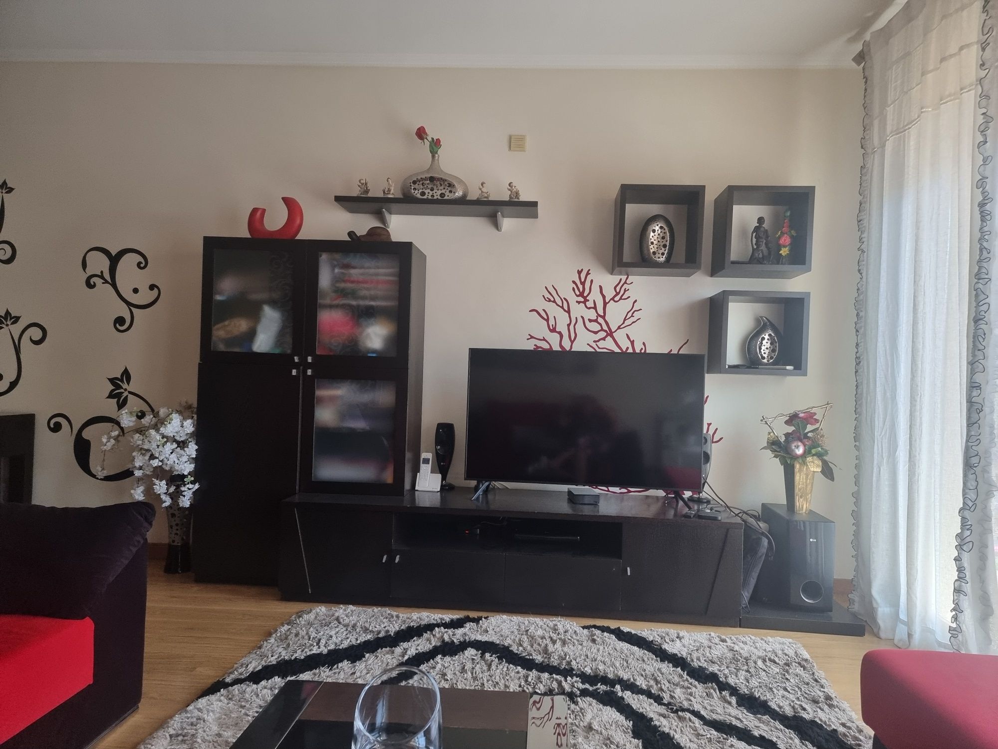 Móvel sala de estar muito estimado