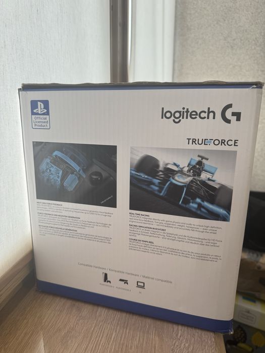 Ігрове кермо Logitech G923 Trueforce