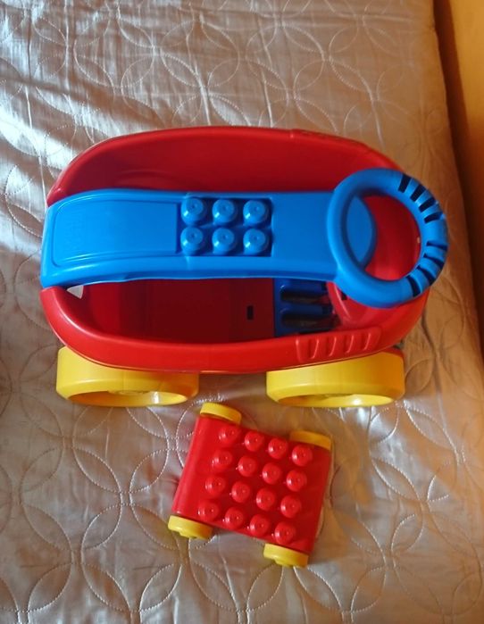 Mega Bloks Wózek Fisher Price
