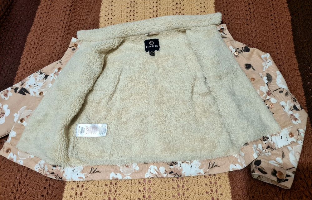 Джинсовая утепленная куртка на 11-12 лет