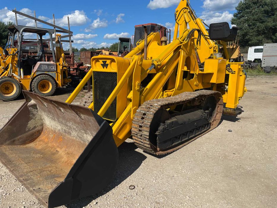 Koparko - Ładowarka MF 200