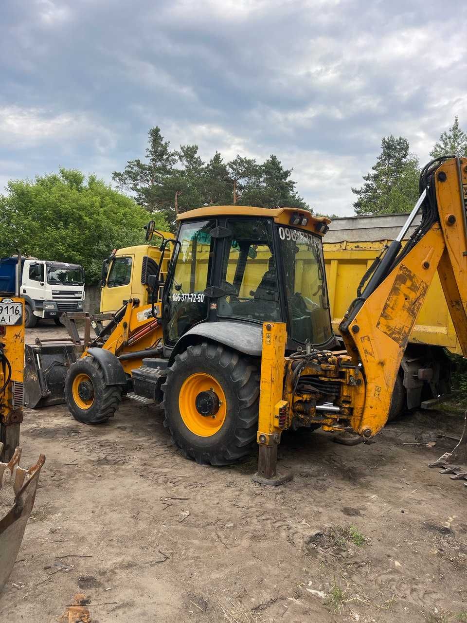 Аренда экскаватора JCB 3CX, 4CX, аренда самосвалов НИЗКАЯ ЦЕНА!