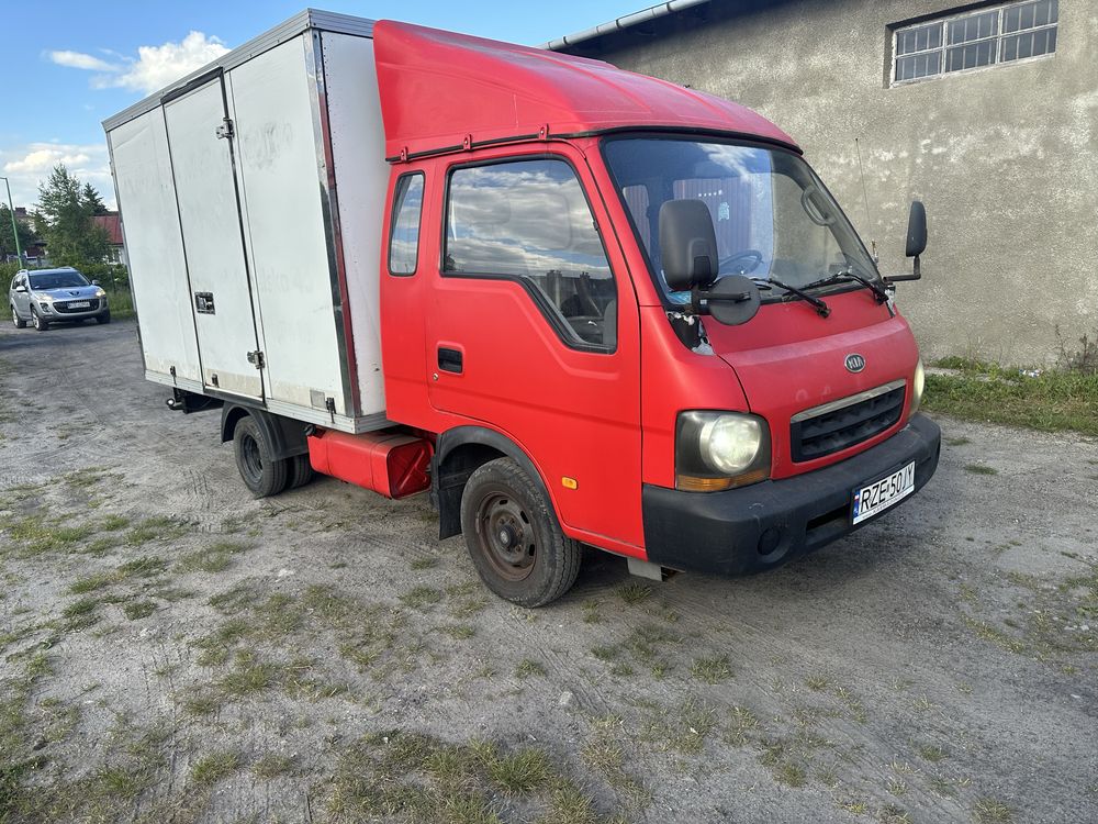 Kia K2500 tci.