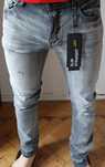 Calça Jeans Slim Straight