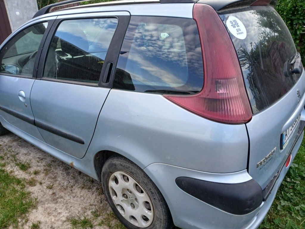 Продається  Режо 206