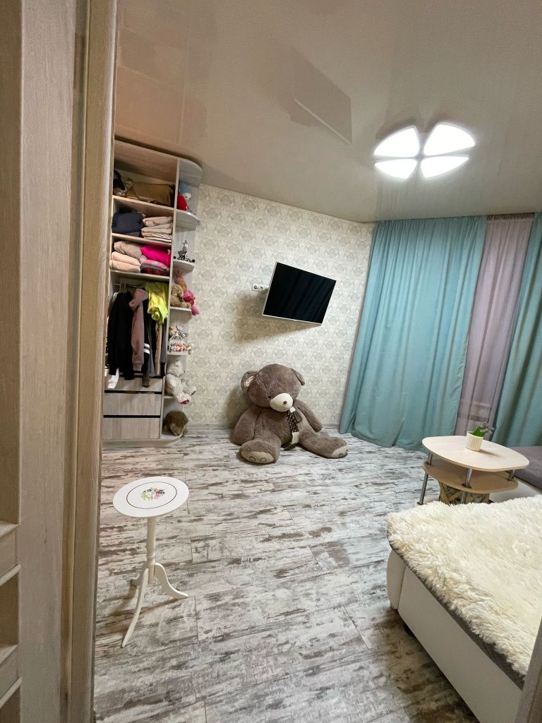 Продам двух комнатную квартиру ЖК Мариинский