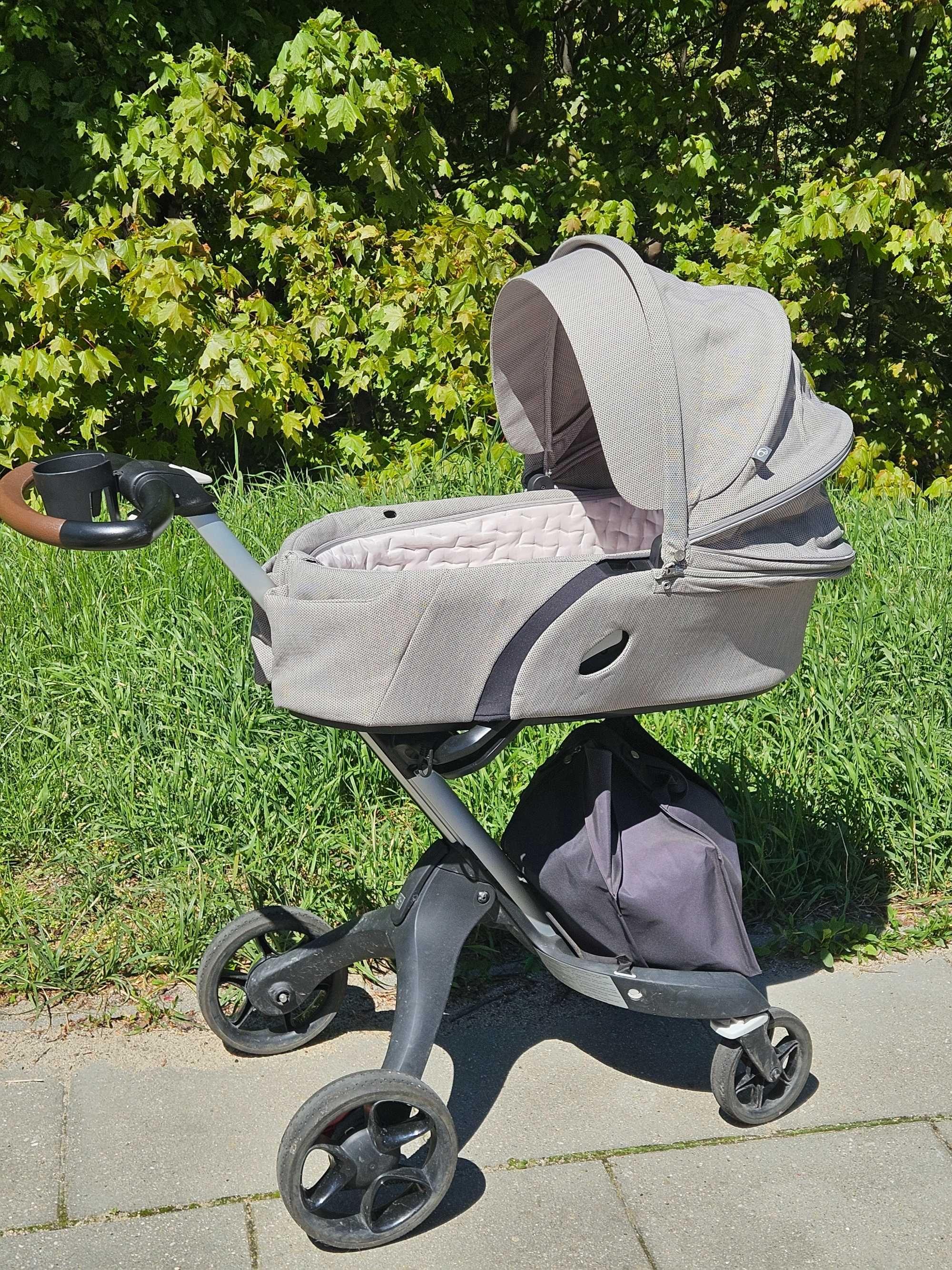 Wózek dziecięcy Stokke Xplory V6 gondola + spacerówka
