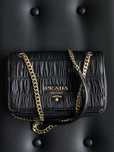 Bolsa Prada preta