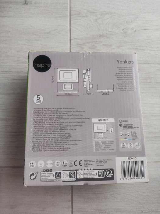 Naświetlacz zewnętrzny Yonkers z czujnikiem 2700 lm IP44 Inspire