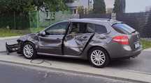 Renault Laguna III Initiale Paris 2.0 dCi kombi – uszkodzona