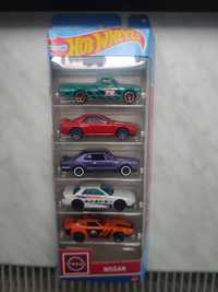 Nissan hot wheels 5pak