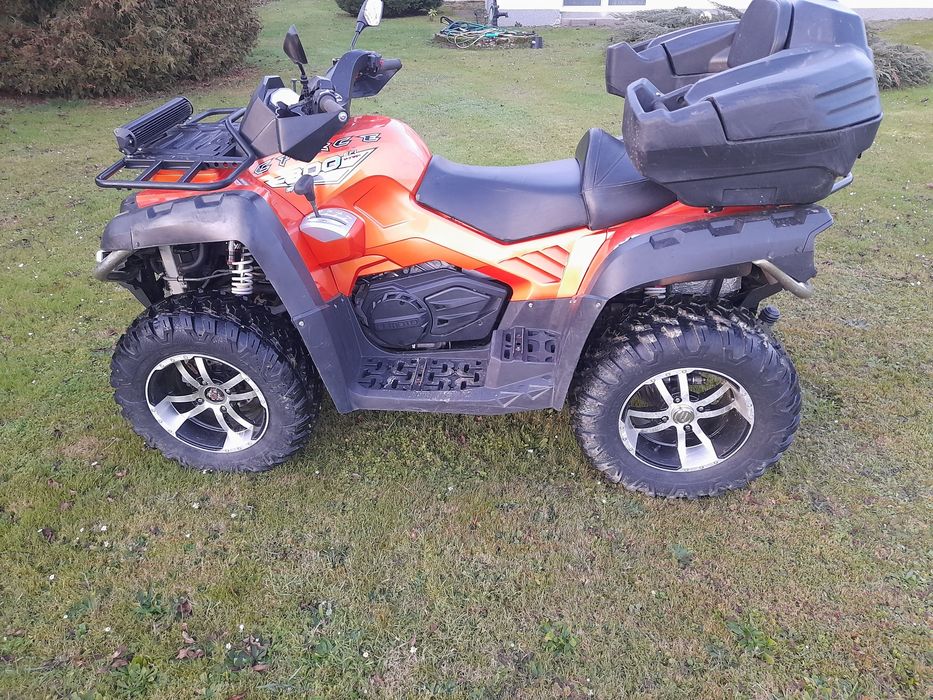 Sprzedam cf moto800 cforce