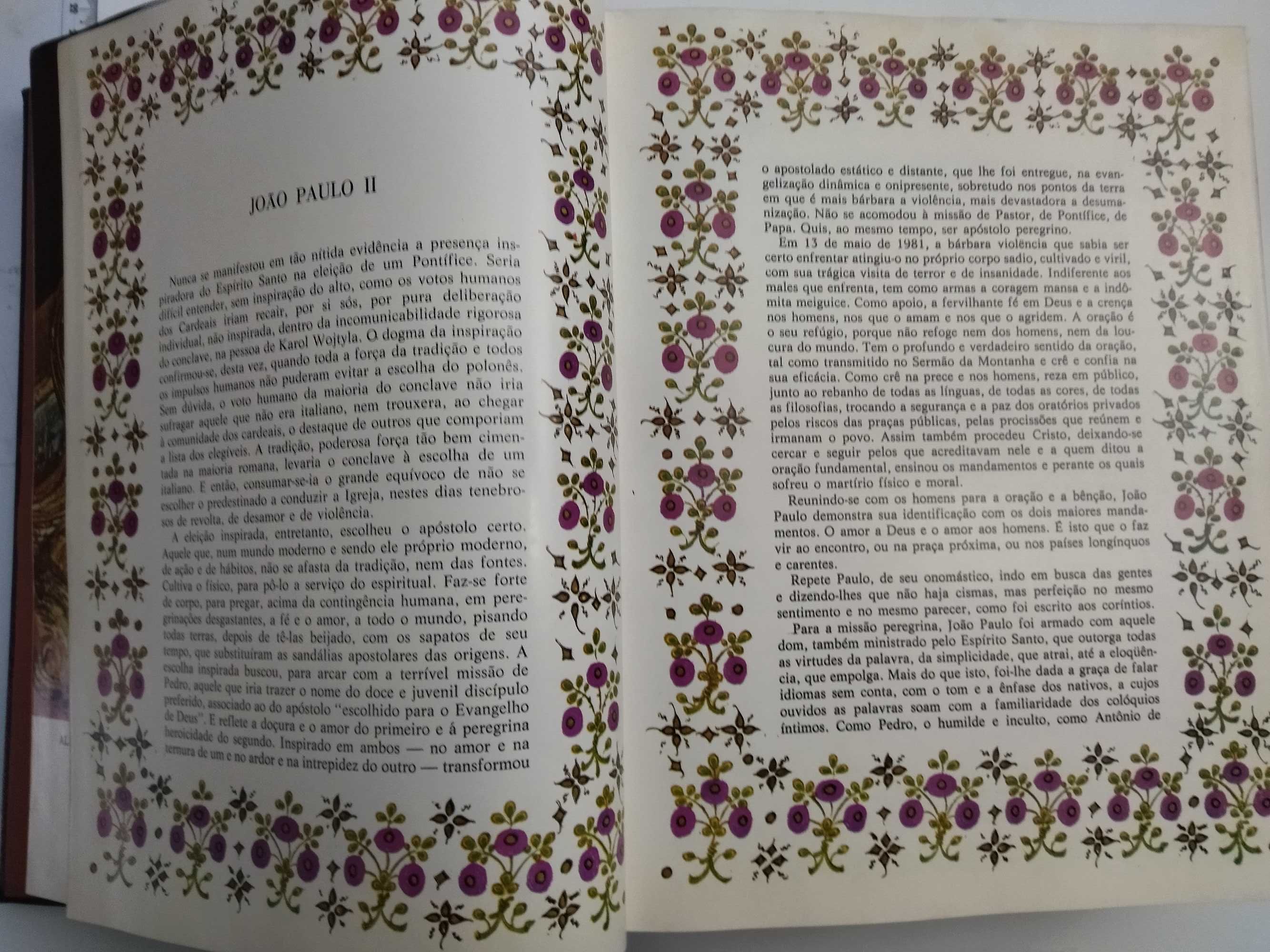 BIBLIA Ilustrada (+ de 1089 páginas)