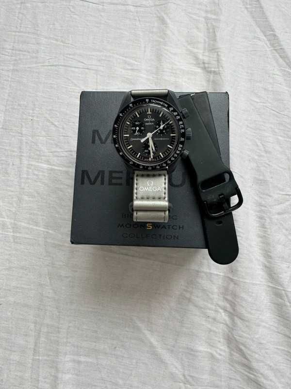 Omega x Swatch MoonSwatch - SO33A100 - Mercury Mission