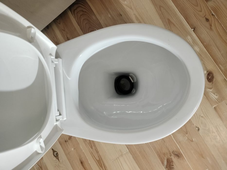 Umywalka Cersanit cersenia i WC kompakt Koło