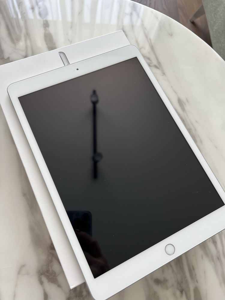 IPad Gen 7, 32GB