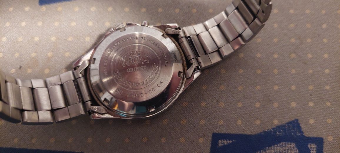Продам фирменные японские наручные часы Orient