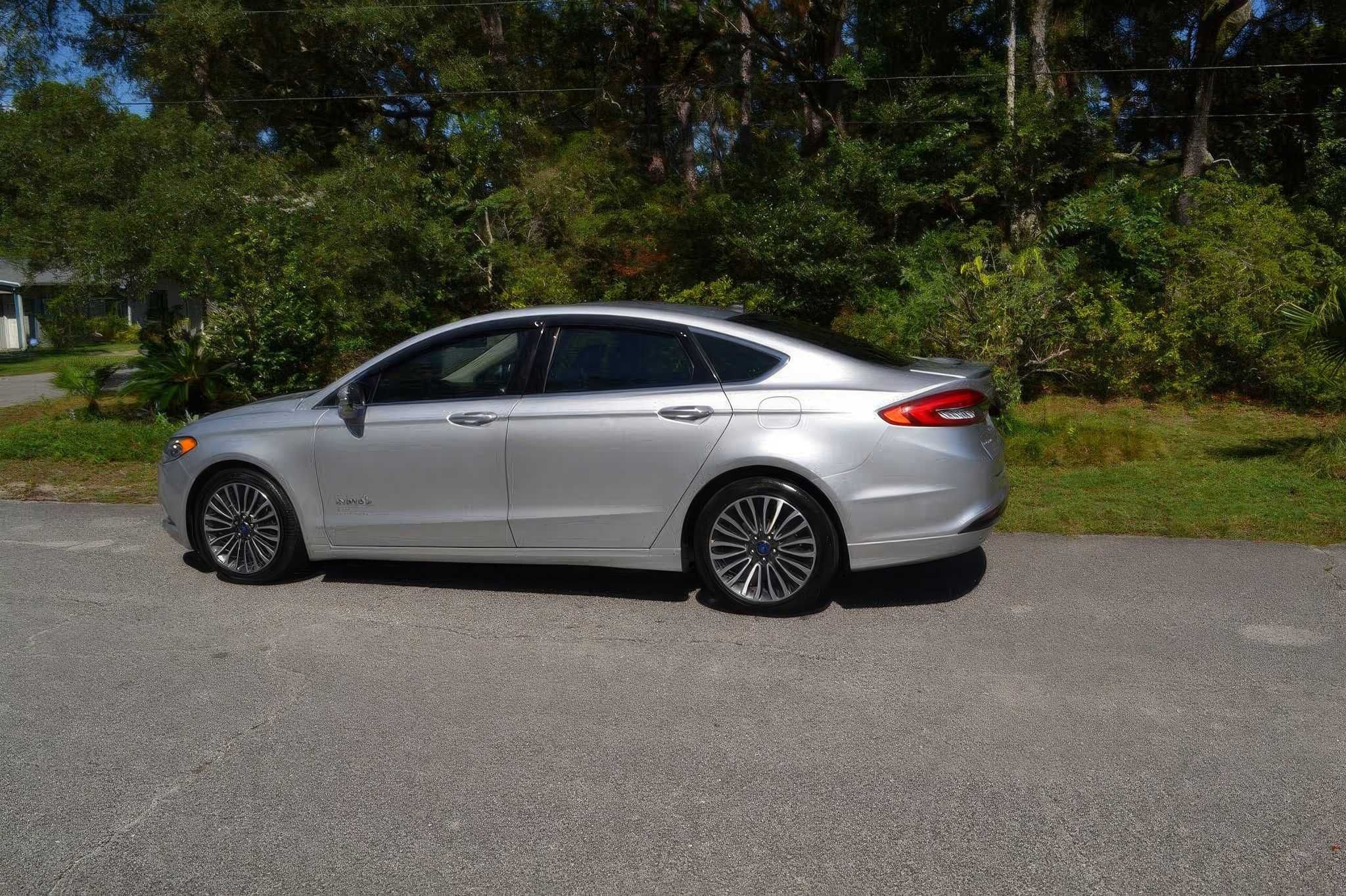 2018 Ford Fusion Hybrid Titanium