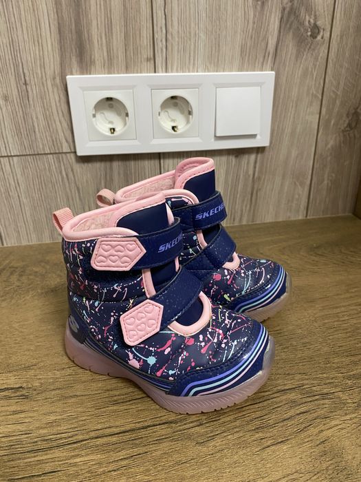Зимові чобітки SKECHERS S-lights water repellent 22 розмір